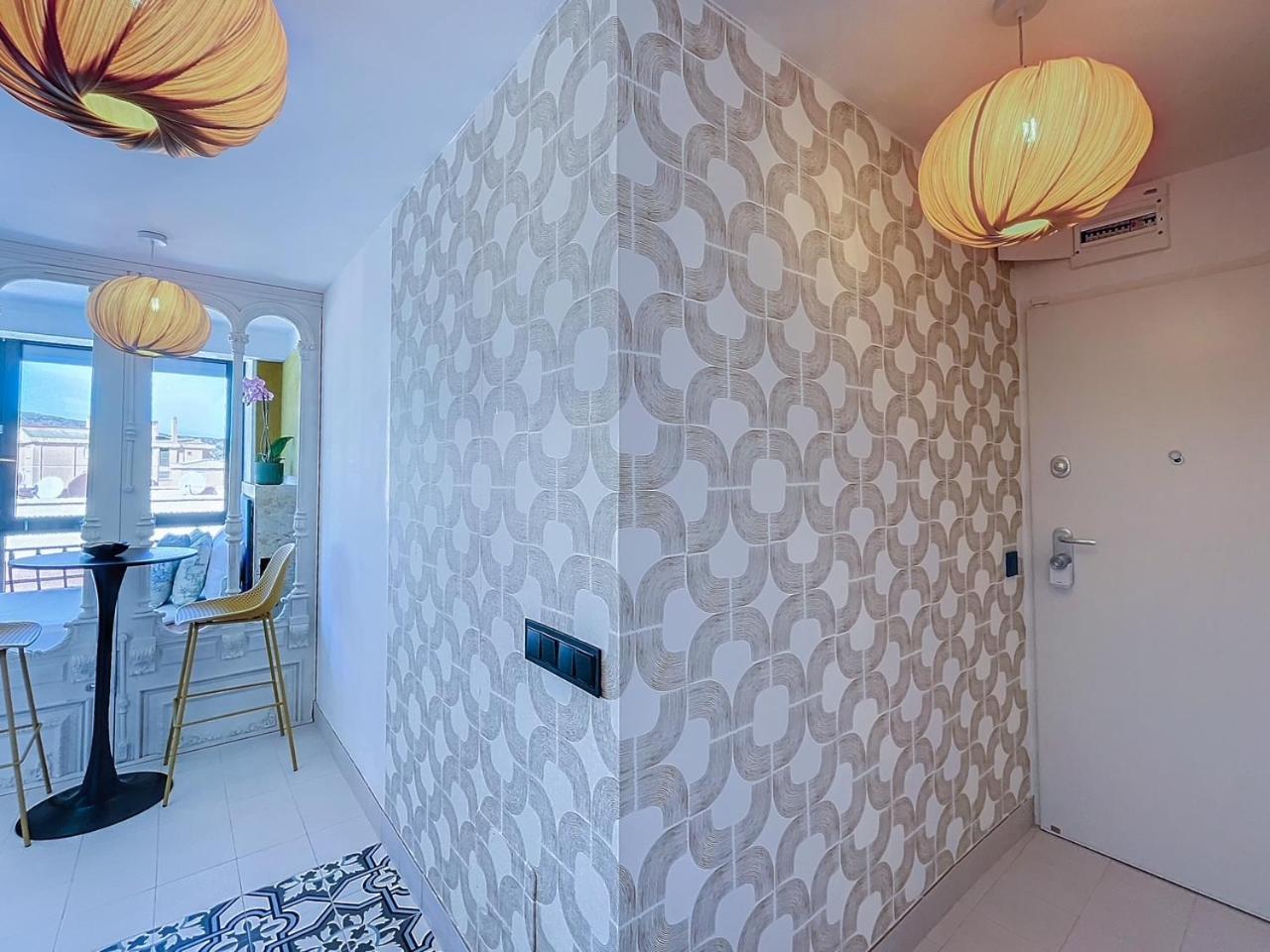 Regency Luxe Studio توريمولينوس المظهر الخارجي الصورة